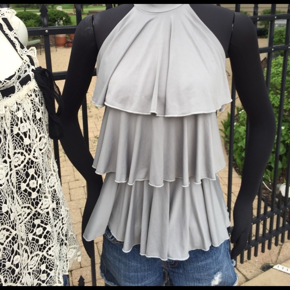 M L  Ruffles gray turtleneck top w tie back neck - Picture 6 of 7