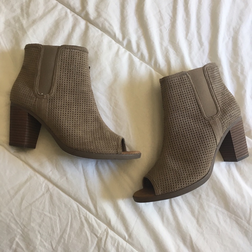 3" Taupe Heeled Booties