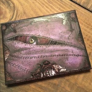 Lunatick Cosmetic Labs contour kit