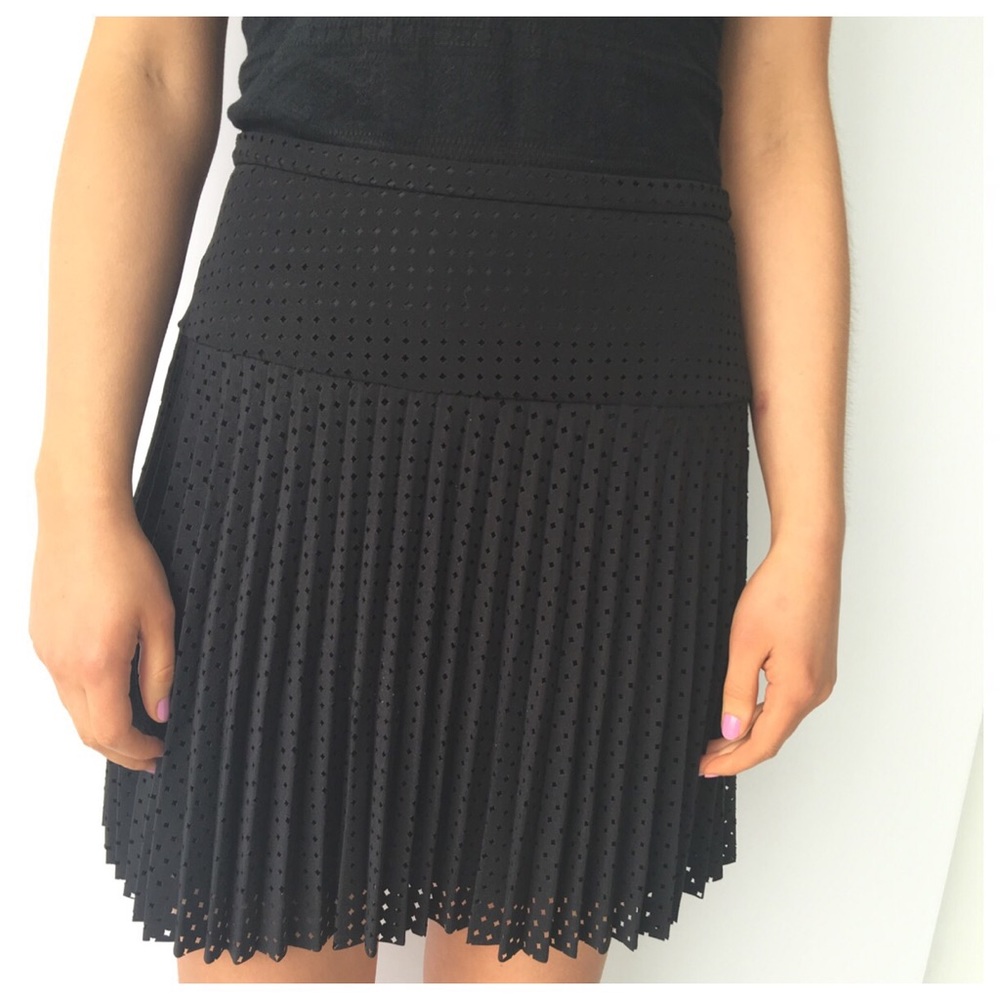 NWT J.Crew Black Laser Cut Pleated Mini Skirt