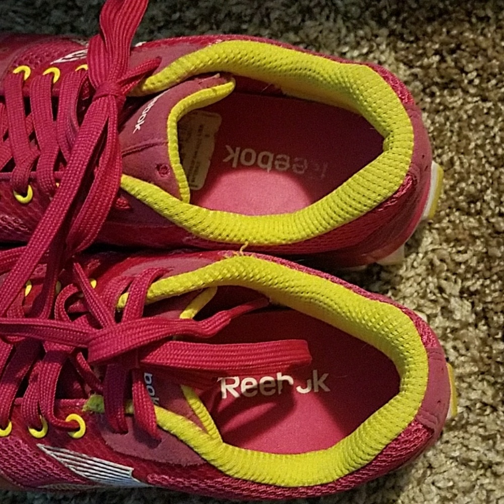 🛇❌SOLD!❌🚫 Reebok Running Sneakers - Picture 4 of 4