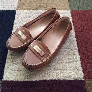 Vionic flats / loafers like new! So comfy!