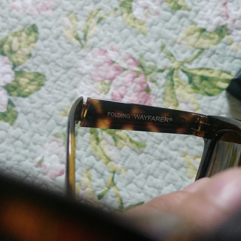 Rayban - Picture 2 of 3