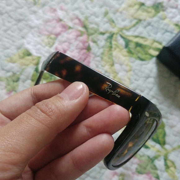 Rayban - Picture 3 of 3