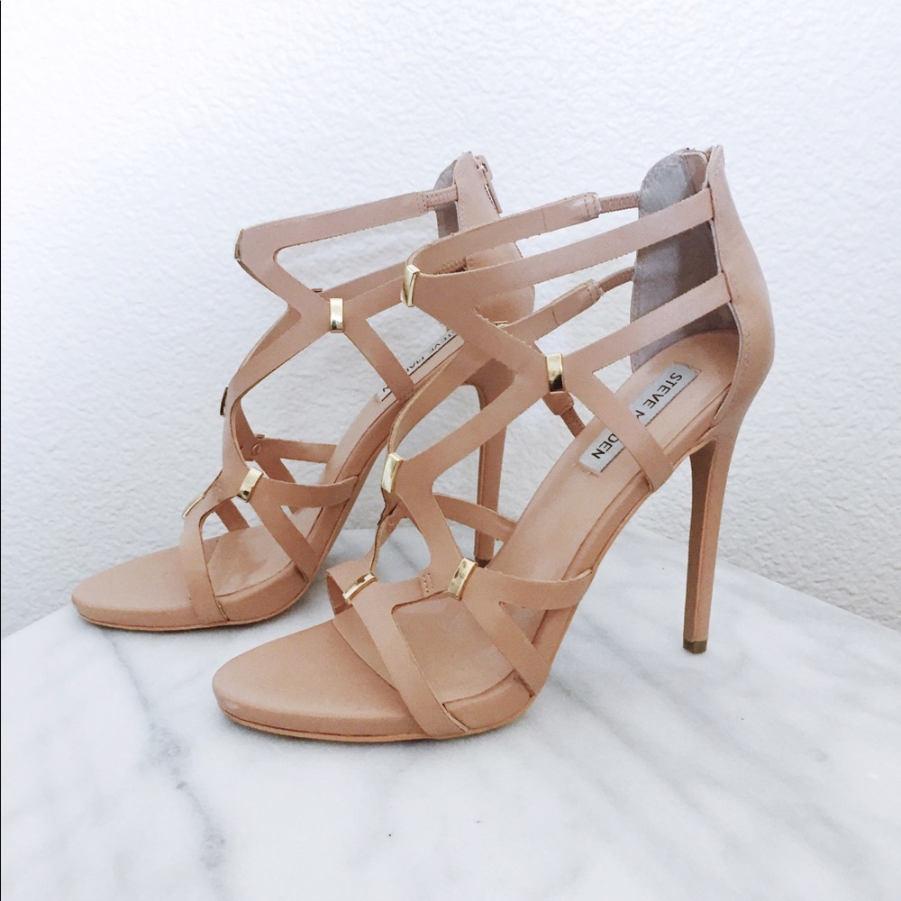 Steve Madden Nude Heels
