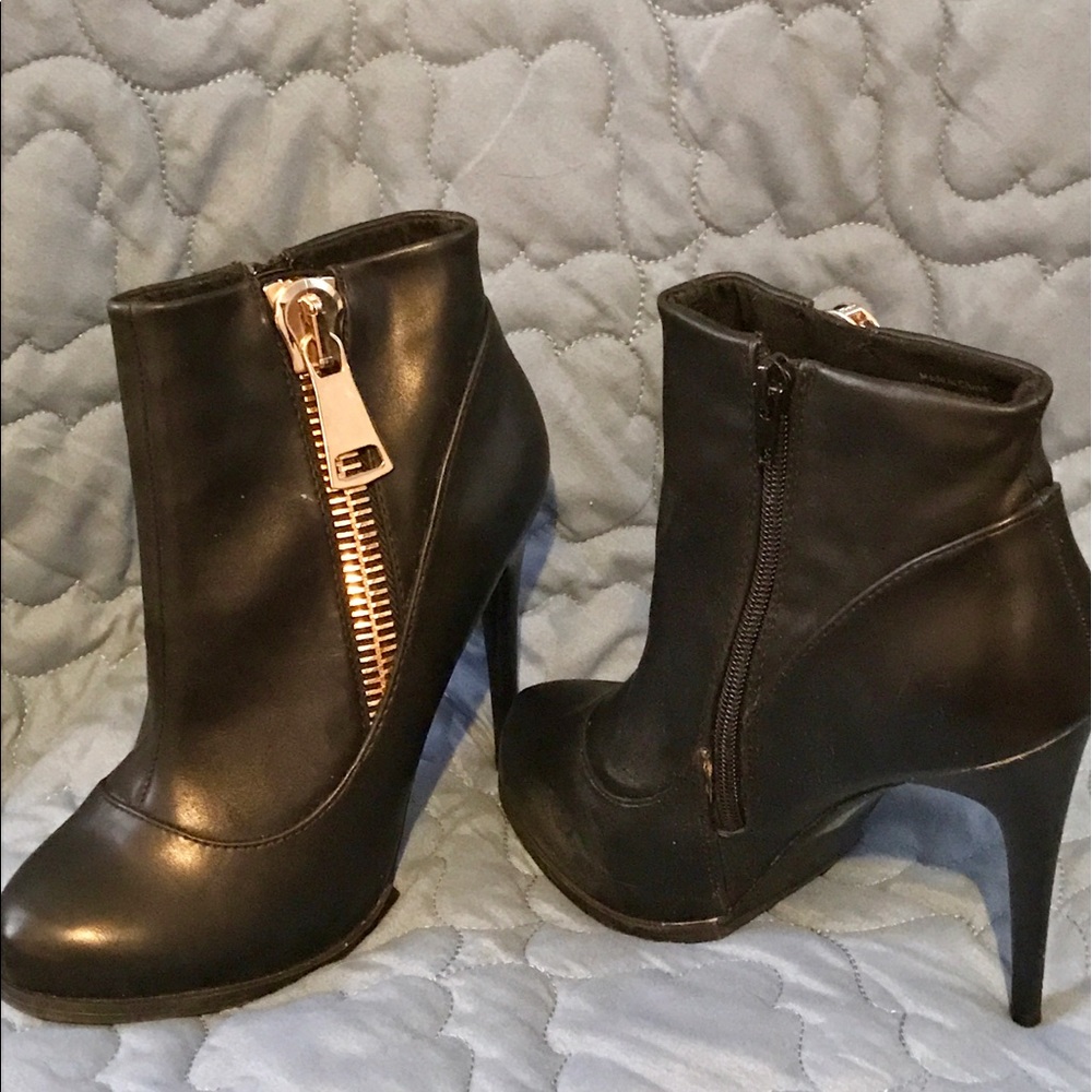 ankle booties
