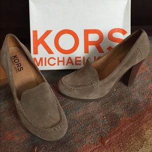 Michael Kors heeled loafers in camel suede