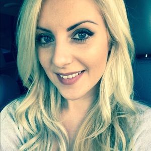 Meet your Posher, Melanie