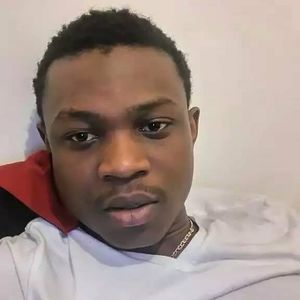 Meet your Posher, Amole