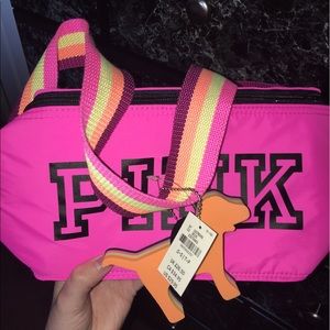 Pink VS Lunchbox💝