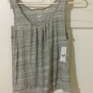 Gray tank top