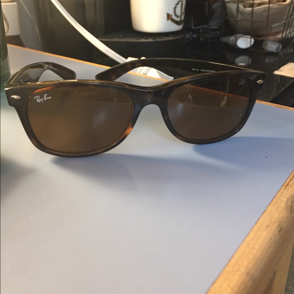 Raybans classic wayfarer