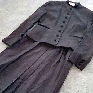Gorgeous Vintage EVAN PICONE Dressage-Style Suit