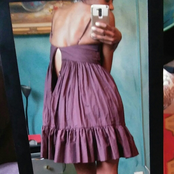 Dress - Picture 2 of 4