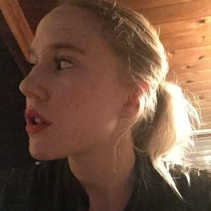 Meet your Posher, Anne