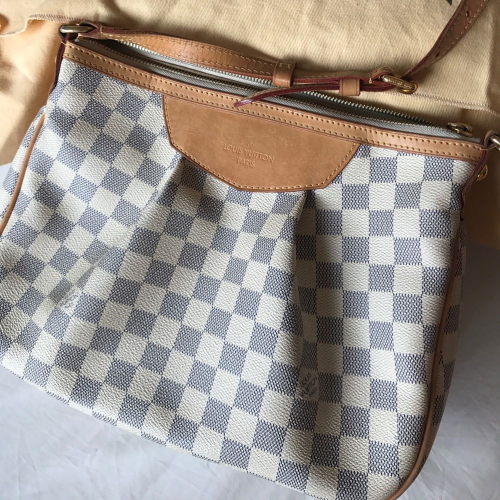 LOUIS VUITTON Azur Damier Canvas Siracusa PM Bag