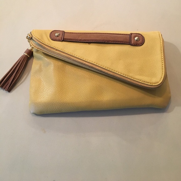 Aldo Clutch/purse - Picture 1 of 8