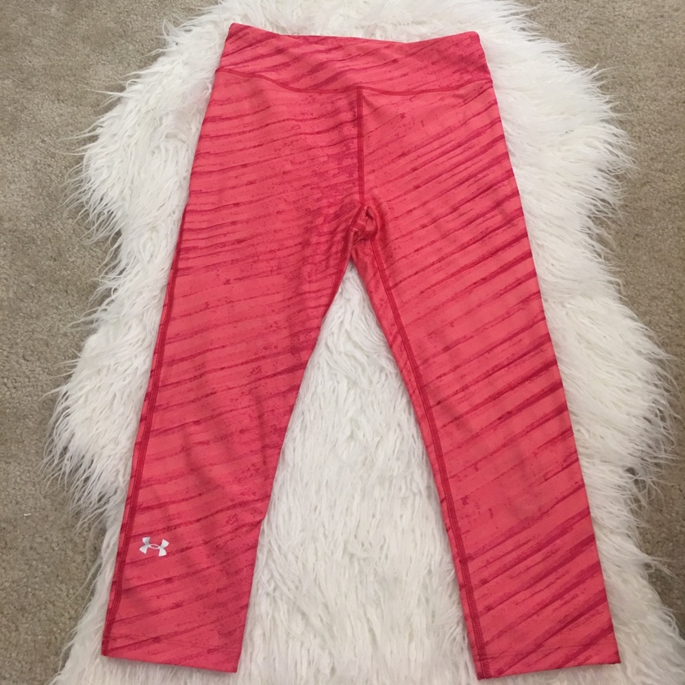 ✨Under Armour compression leggings✨