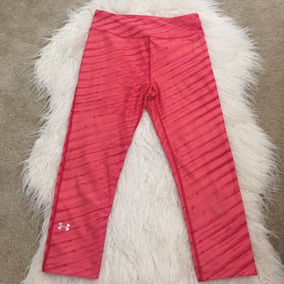 Under Armour Pants - ✨Under Armour compression leggings✨