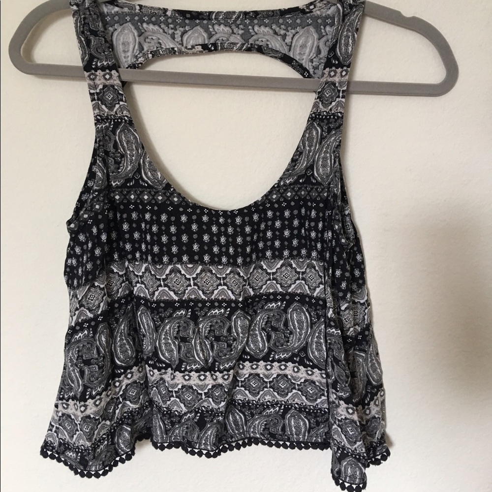 Black and white tank top