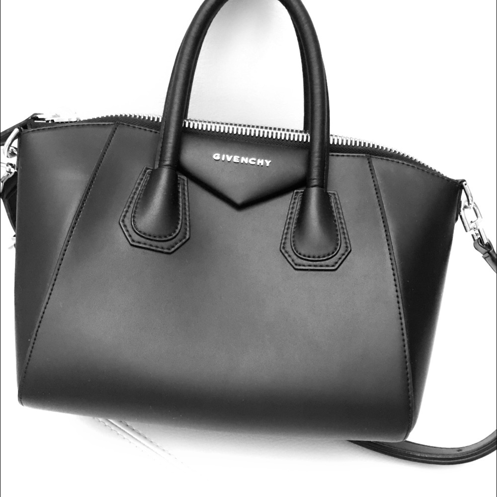 Givenchy Antigona Small, great condition