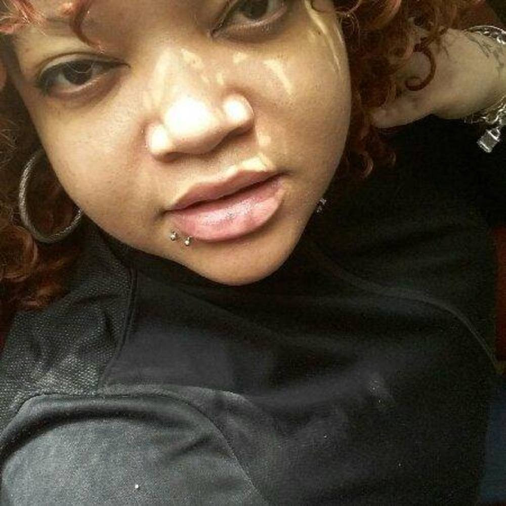 Meet your Posher, Qiana