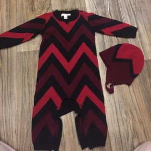 Baby Burberry striped cashmere baby outfit
