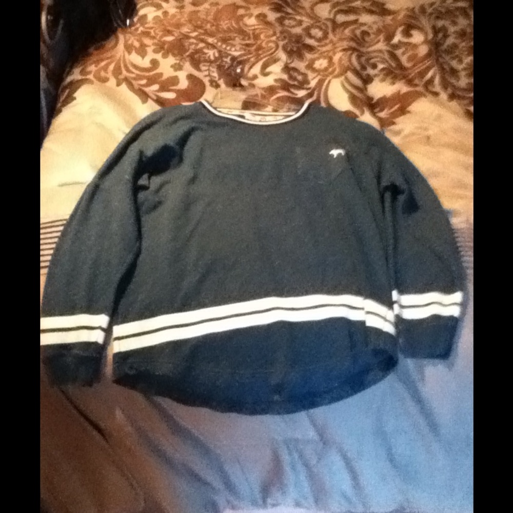 VS PINK long sleeve top blue