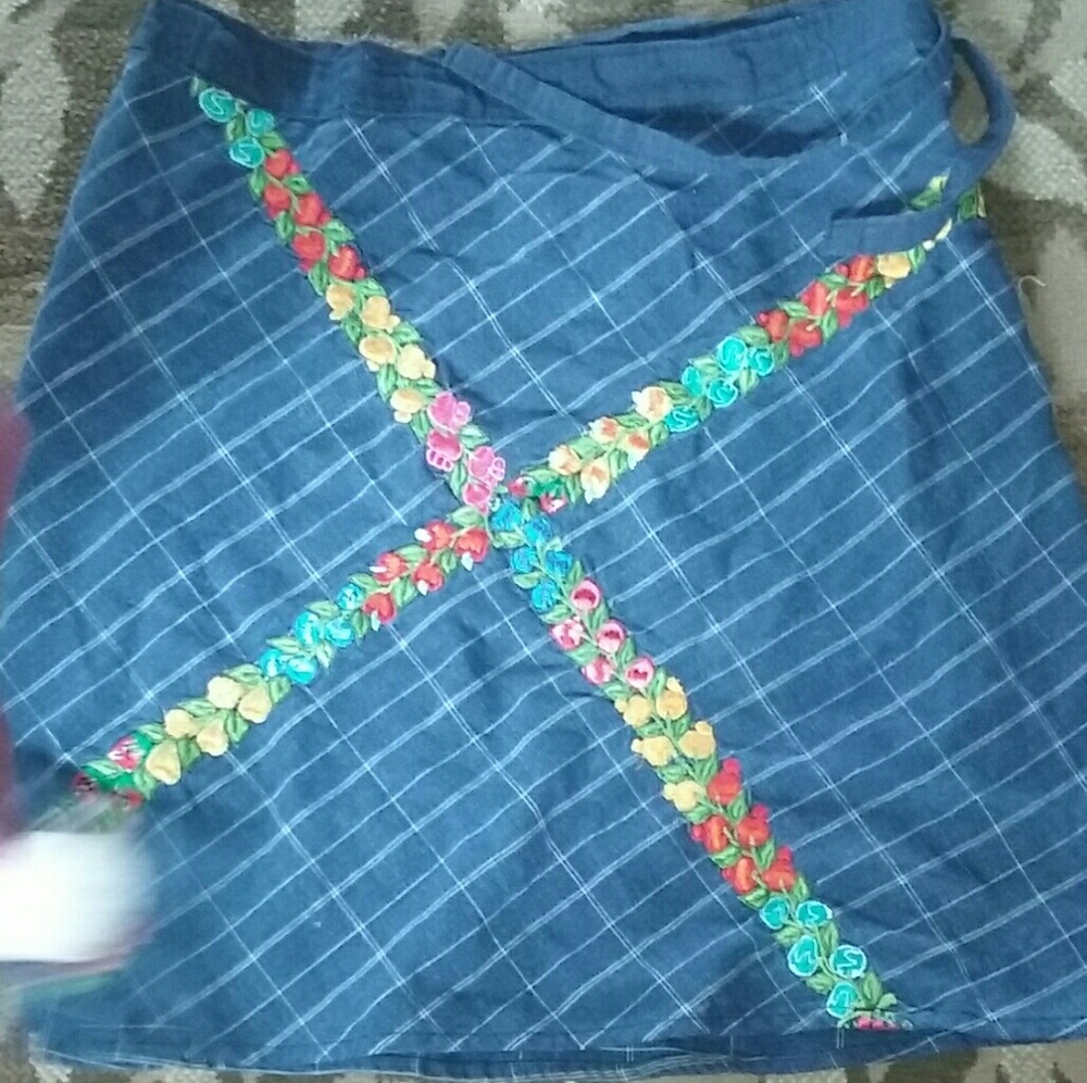 Vintage Embroidered wrap skirt