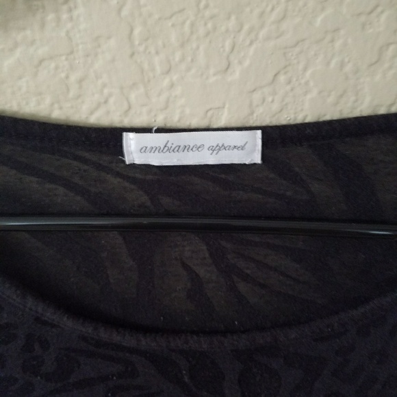 !WOMEN TOP! - Picture 2 of 2