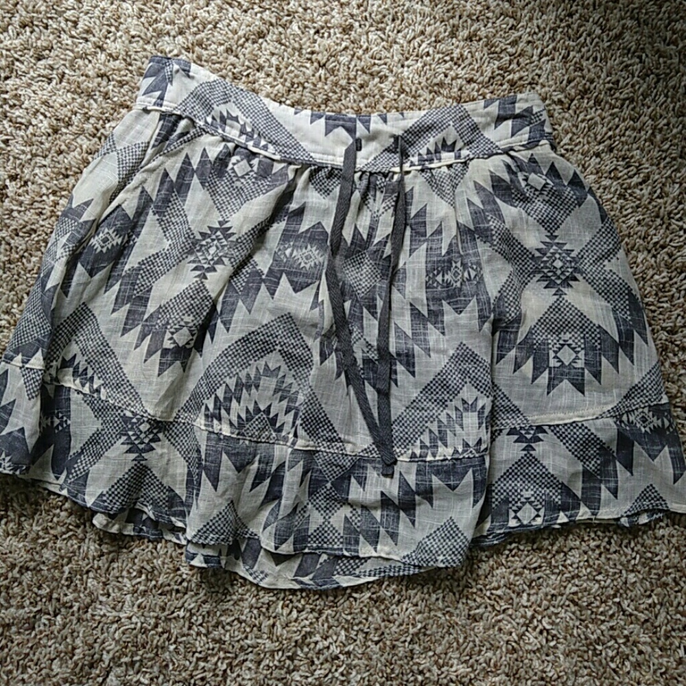 BCBG Lola mini skater skirt