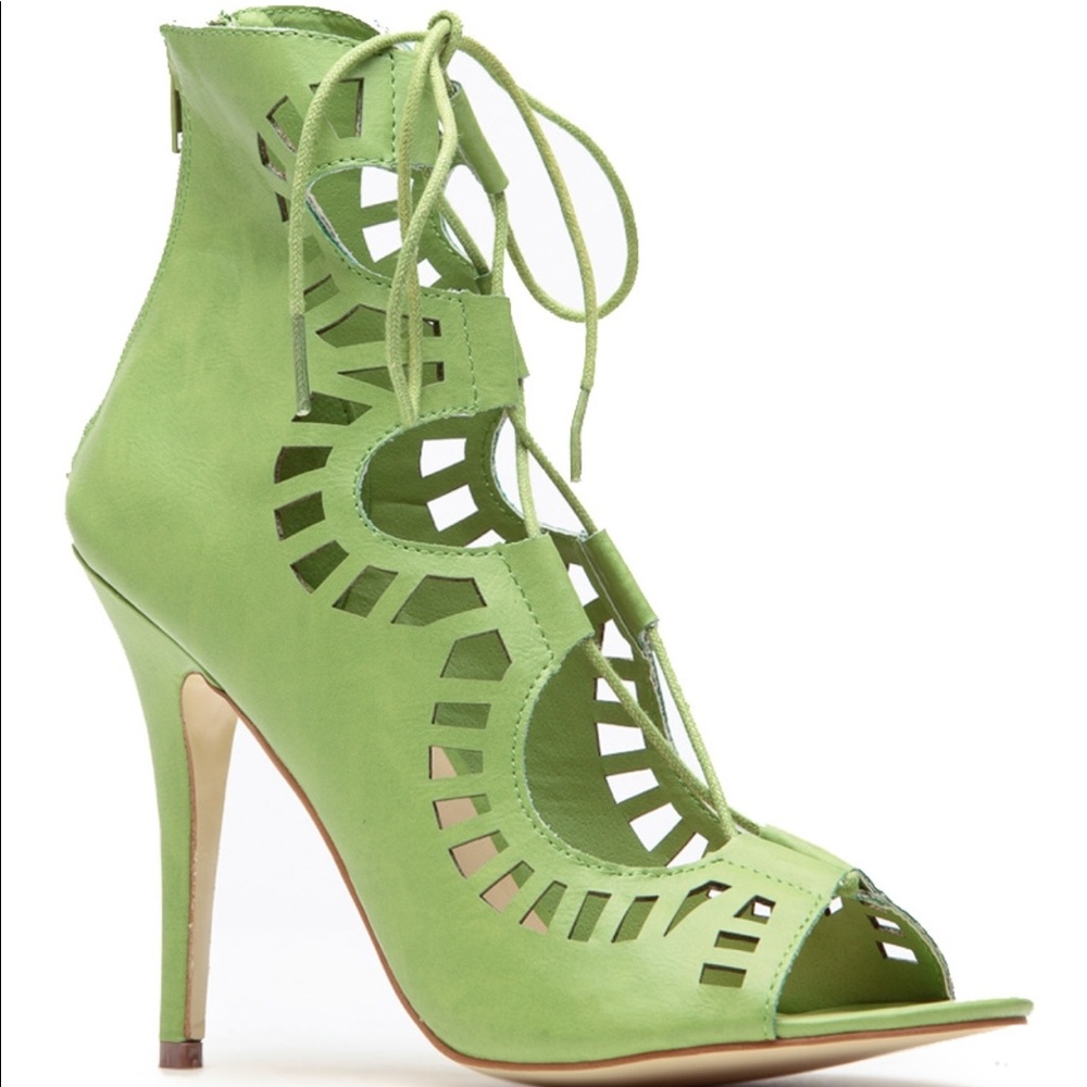 Brand new sexy green lace up shoes