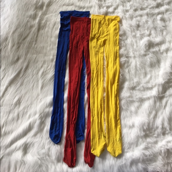 🎒 Red Opaque Tights - Picture 3 of 4