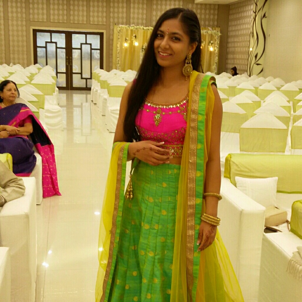 Meet your Posher, Nikki