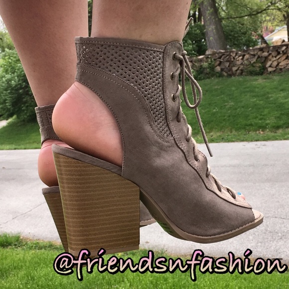Qupid Taupe Suede Perforated Booties! NEW! - Picture 3 of 7