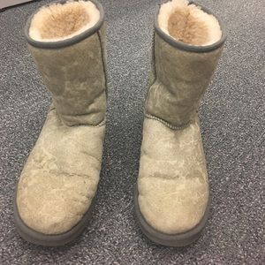ugg paisley grey