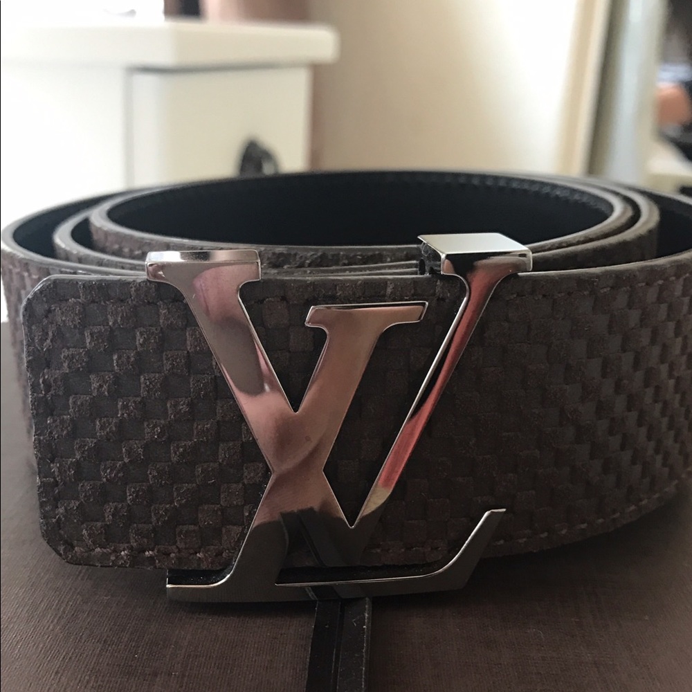 Louis Vuitton leather belt