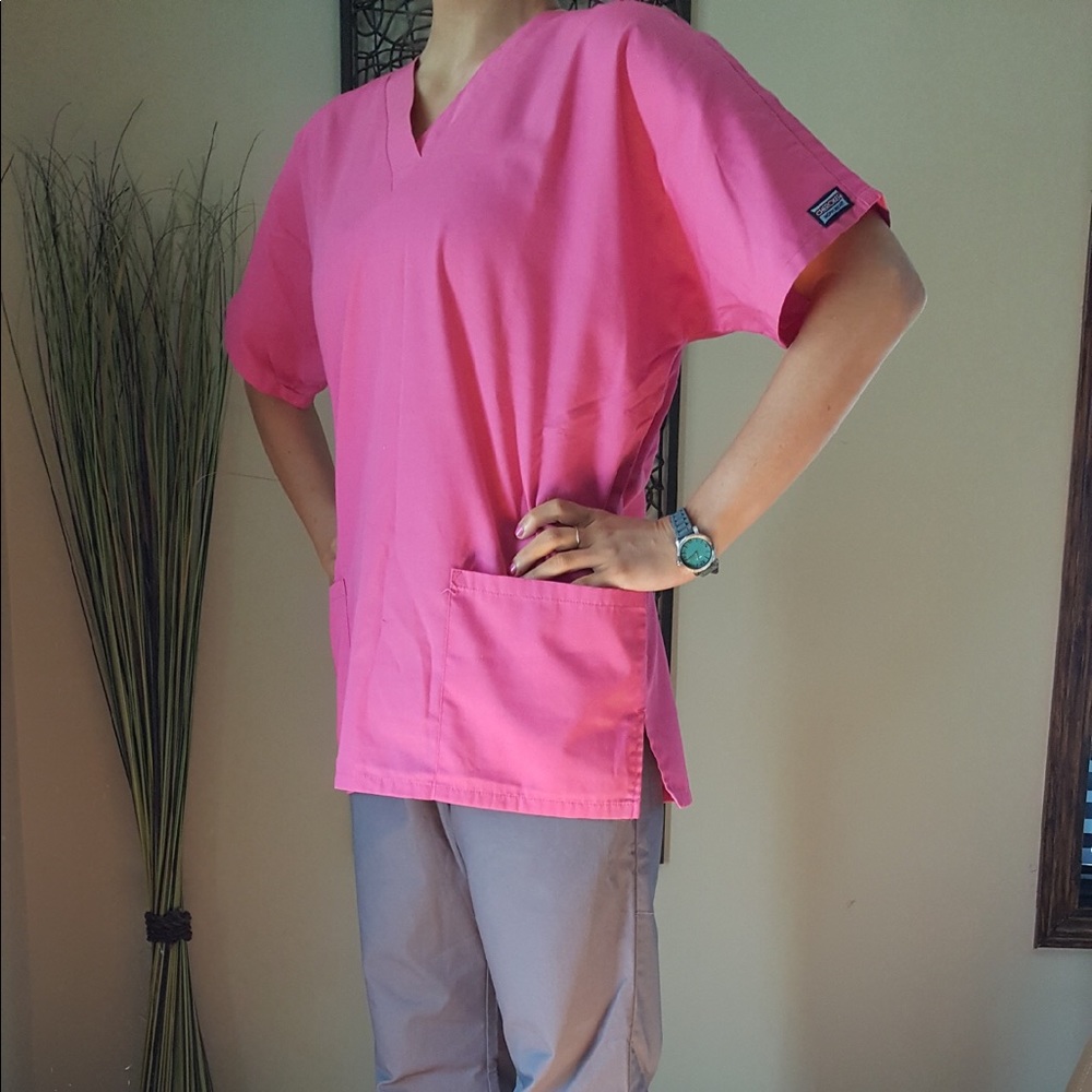 Pink scrub top - Small