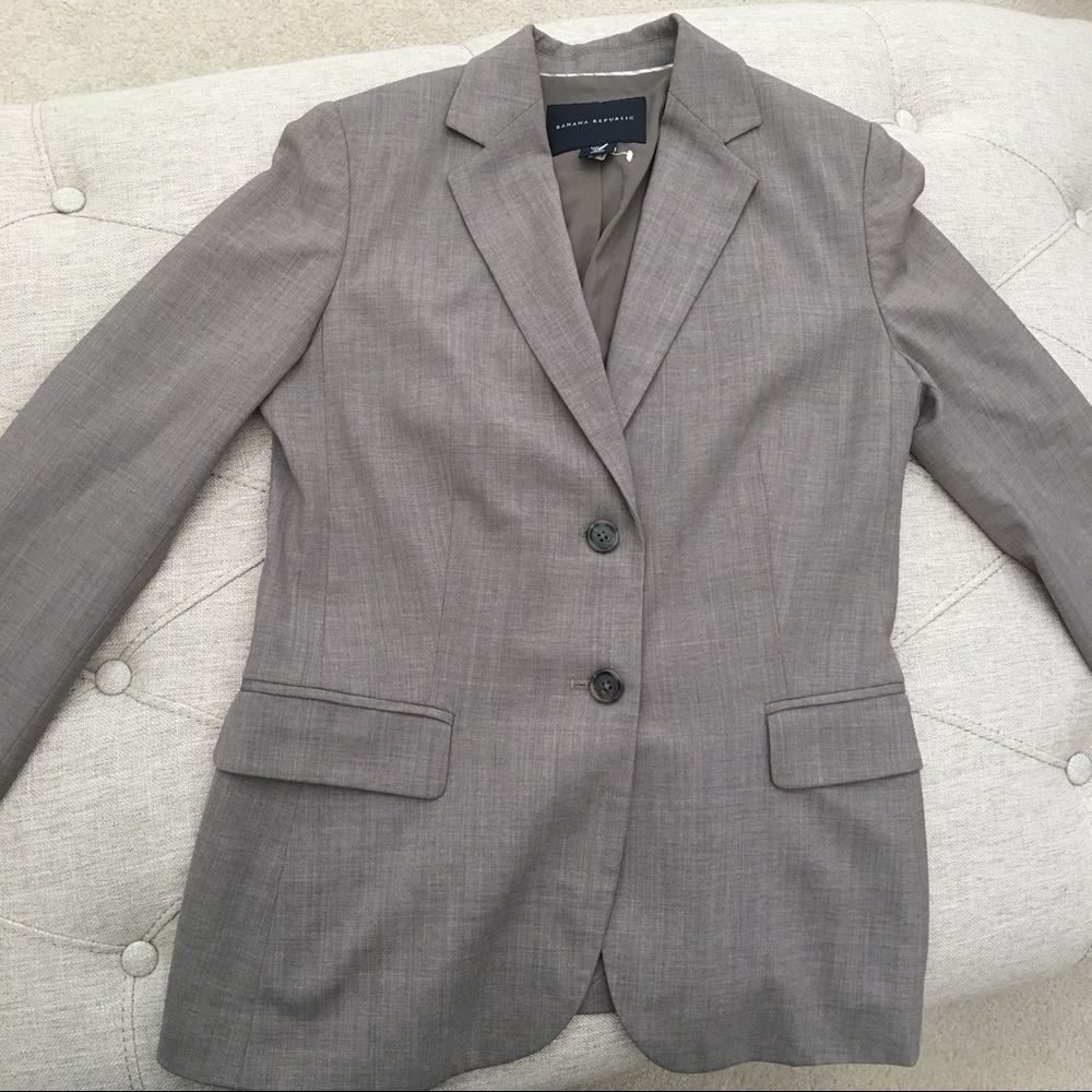 ✅ Banana Republic Petite Blazer