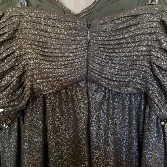 Grey/Silver Metallic Prom Dress - Picture 4 of 4