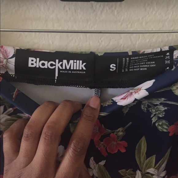 BlackMilk floral shorties - Picture 2 of 3