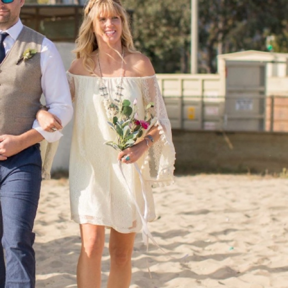 Ivory long flowy sleeve boho dress