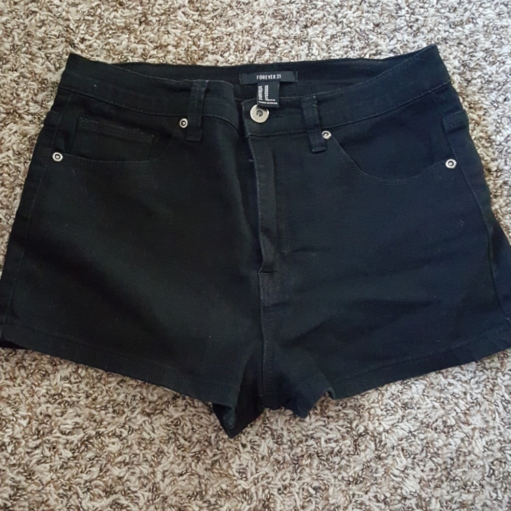 Forever 21 black shorts