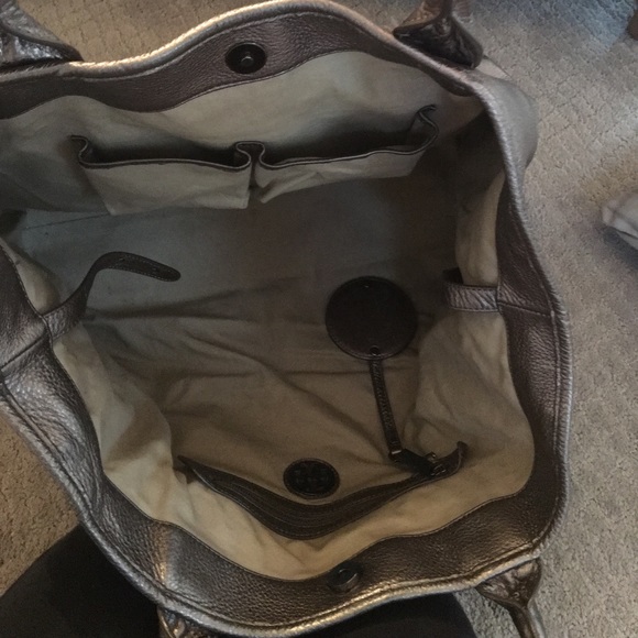 Leather Tory Burch tote - Picture 3 of 4