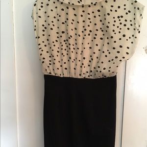 FOREVER 21 Black and White Poka a dot dress