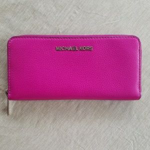 Michael Kors wallet