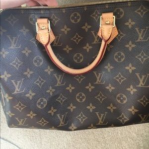 Addition Louis Vuitton Speedy Photos