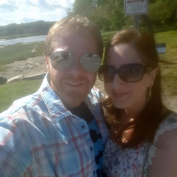 ๐ธ Meet your Posher, Regina ๐ธ - Picture 2 of 4