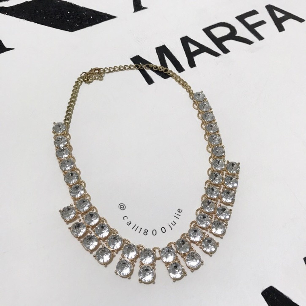 💖 Crystal Statement Necklace