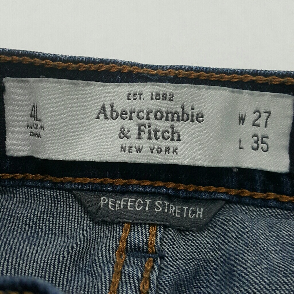 💣Ambercrombie Fitch Jeans (All Offers Welcomed) - Picture 4 of 4